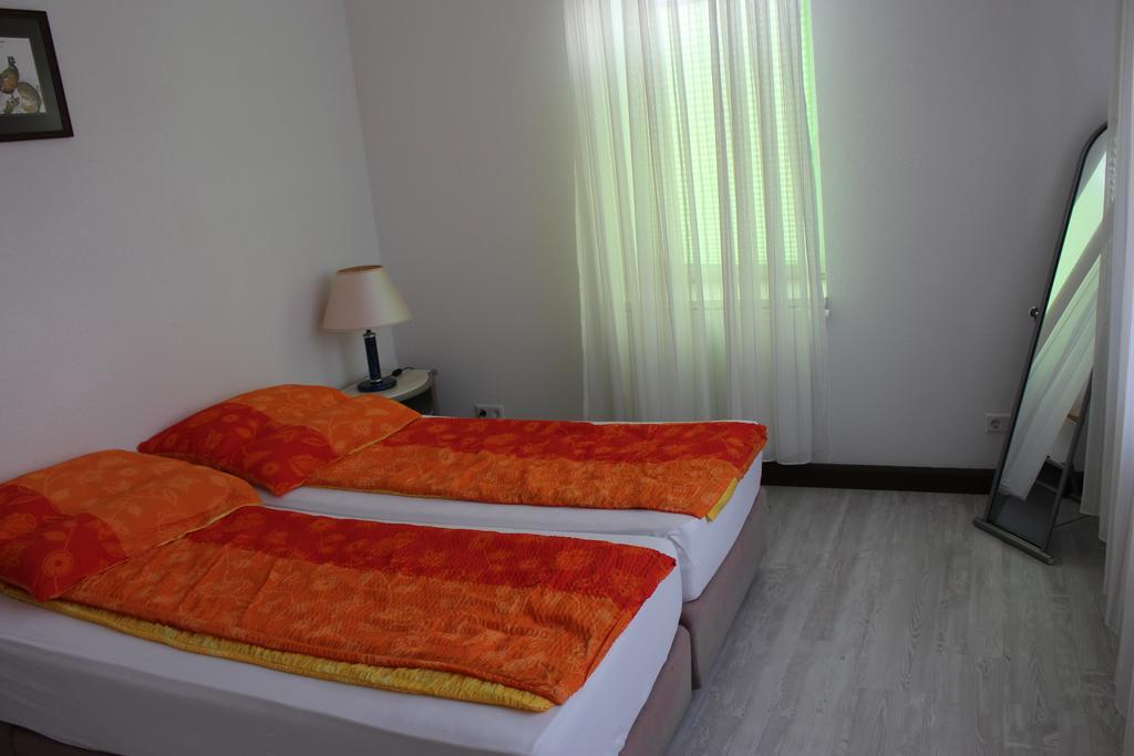 Monteurzimmer Fritsche-tauberbischofsheim Apartment *