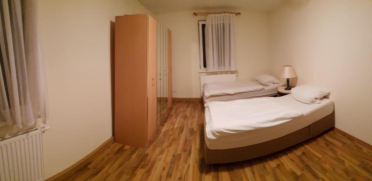 Monteurzimmer Fritsche-tauberbischofsheim Apartment